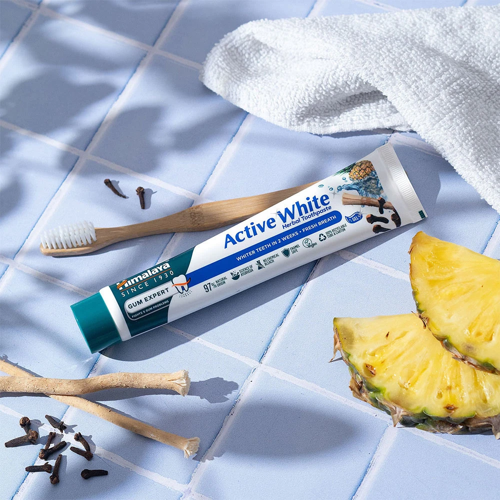 Himalaya - Aktiv Weiße Kräuter-Zahnpasta - Frisches Gel - 75 ml – Bild 5