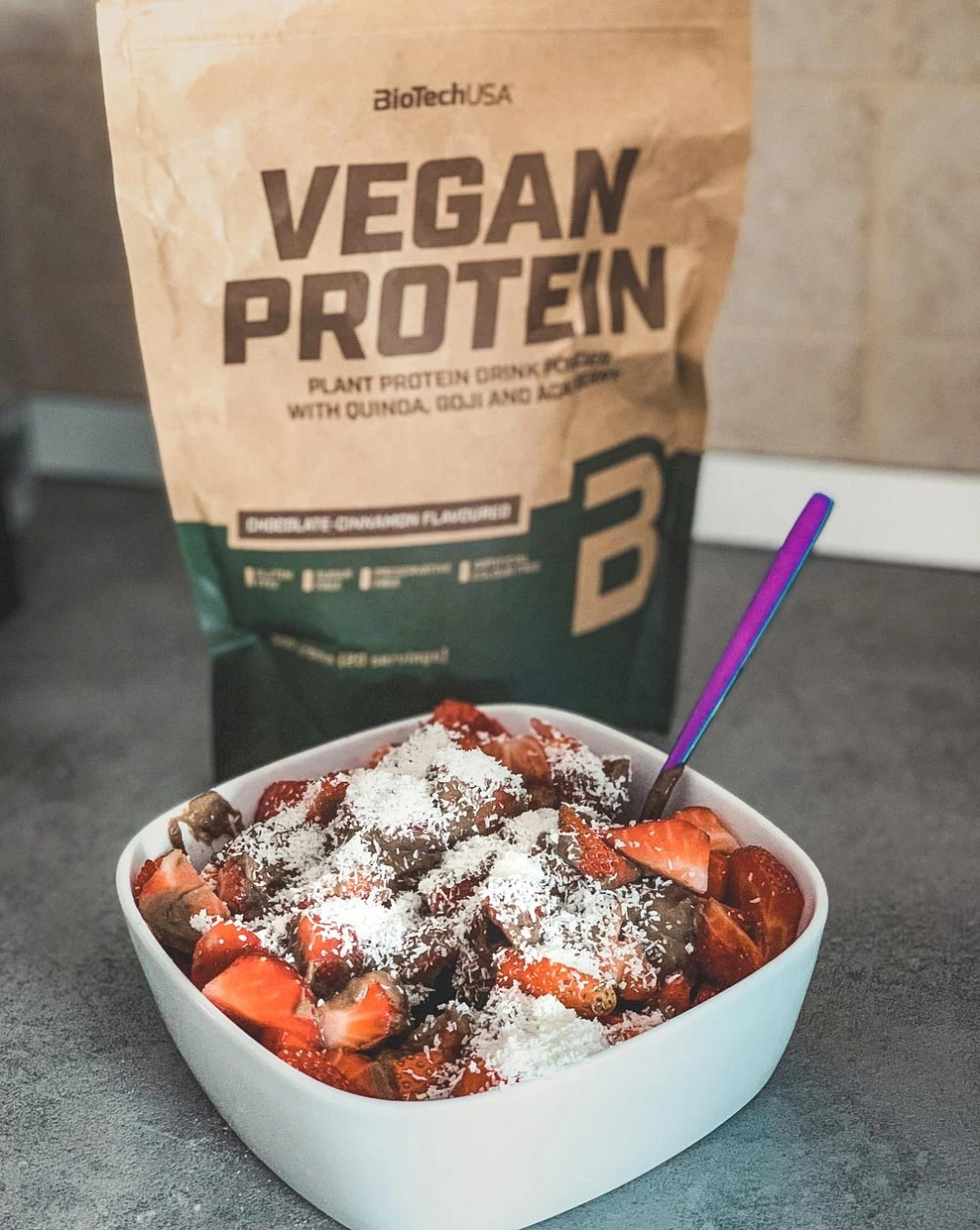 BioTechUSA - Veganes Protein, Waldfruchtgeschmack - 500g – Bild 4