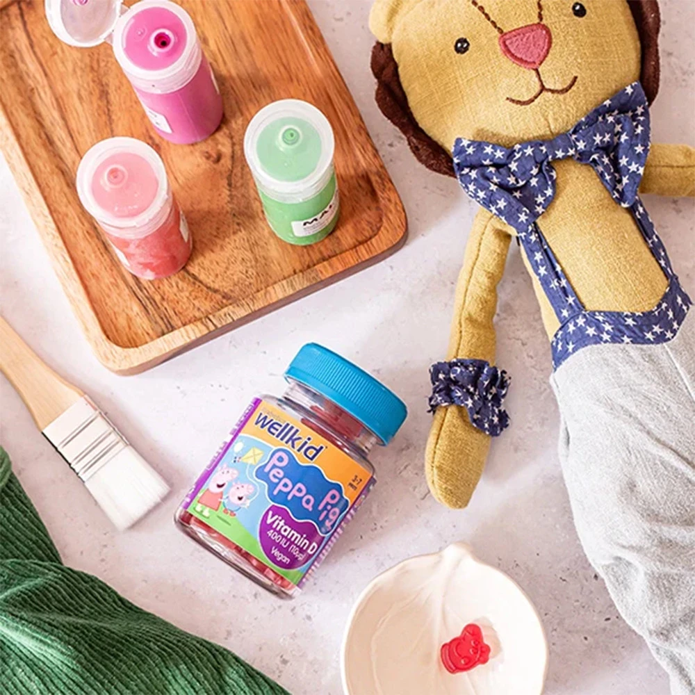 Vitabiotics Wellkid Peppa Pig Vitamin D 400 IE (30 Gummibärchen, Erdbeergeschmack) – Bild 7